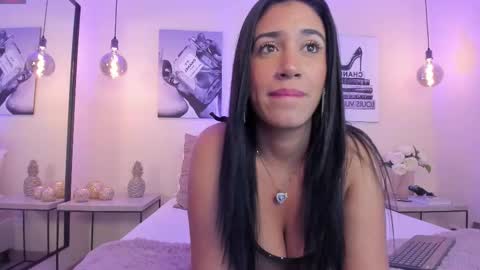 Snapshot of samantha_hotly chatting on October 9, 2:26 pm Samantha online show from October 9, 2:26 pm