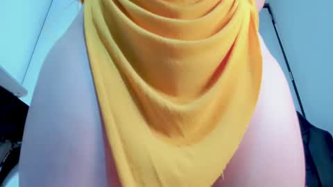 Snapshot of samantha_larusso_ chatting on October 19, 12:55 am Andy online show from October 19, 12:55 am