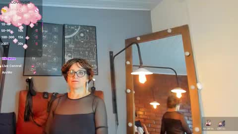 Sam online show from March 2, 5:08 am