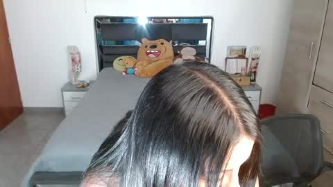 Snapshot of samantha_singh1 chatting on June 7, 4:00 pm samantha singh1 online show from June 7, 4:00 pm