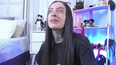 Snapshot of samantha_steward chatting on September 23, 1:47 pm Fernanda online show from September 23, 1:47 pm