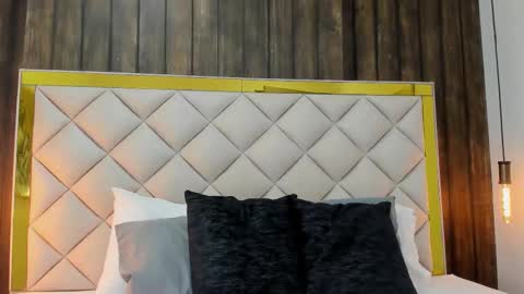 Snapshot of samanthaa_rosee_ chatting on February 26, 3:05 am samanthaa_rosee_ online show from February 26, 3:05 am