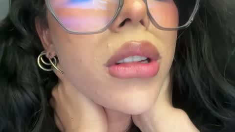 Samantha Bernardo online show from July 24, 11:36 pm
