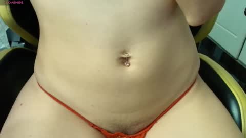 Snapshot of samanthahoteer96 chatting on October 28, 3:36 pm samanthahoteer96 online show from October 28, 3:36 pm