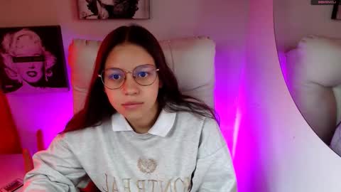 Samantha online show from February 10, 1:37 pm