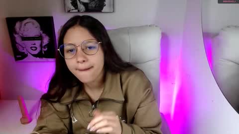 Samantha online show from February 17, 3:29 pm