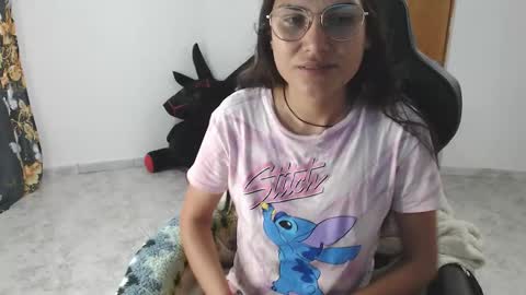 Snapshot of samara429147 chatting on October 28, 11:36 am samara online show from October 28, 11:36 am