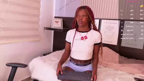 Snapshot of samara_as chatting on July 4, 1:17 pm samara_as online show from July 4, 1:17 pm