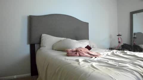 Snapshot of samatha1998 chatting on October 9, 10:24 am Yaya online show from October 9, 10:24 am