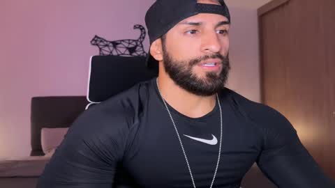 Snapshot of samdornan chatting on March 4, 11:22 pm Sam Dornan online show from March 4, 11:22 pm