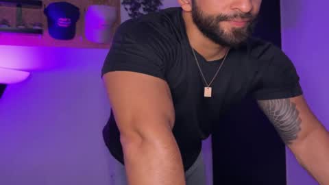 Sam Dornan online show from March 21, 1:32 am