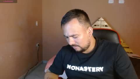 Snapshot of samdread chatting on February 24, 12:08 am SAM DREAD online show from February 24, 12:08 am