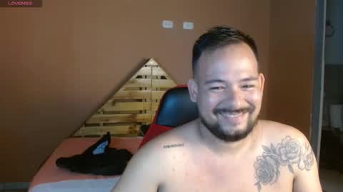 Snapshot of samdread chatting on March 2, 5:08 am SAM DREAD online show from March 2, 5:08 am