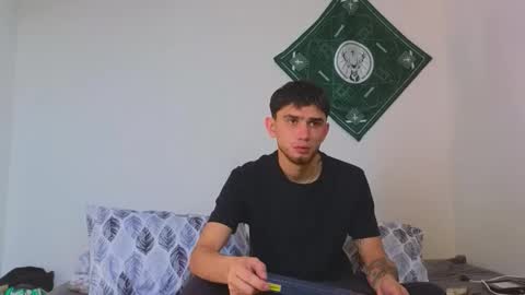 Snapshot of samevansx chatting on September 16, 1:01 pm samevansx online show from September 16, 1:01 pm