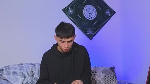 Snapshot of samevansx chatting on October 21, 3:24 pm samevansx online show from October 21, 3:24 pm