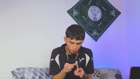 Snapshot of samevansx chatting on October 31, 6:09 pm samevansx online show from October 31, 6:09 pm