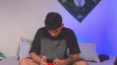 Snapshot of samevansx chatting on November 26, 2:18 pm samevansx online show from November 26, 2:18 pm