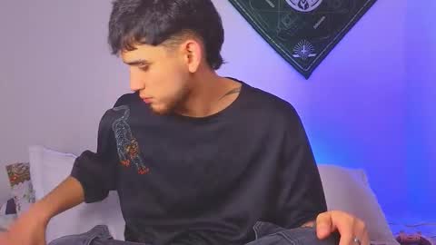 Snapshot of samevansx chatting on November 29, 6:33 pm samevansx online show from November 29, 6:33 pm