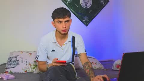 Snapshot of samevansx chatting on December 2, 6:58 pm samevansx online show from December 2, 6:58 pm