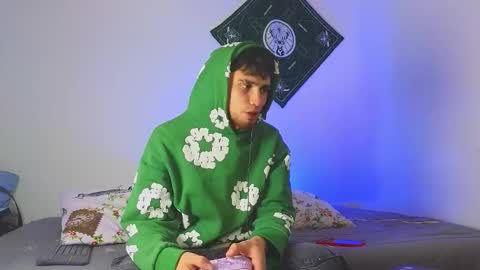 Snapshot of samevansx chatting on December 5, 5:53 pm samevansx online show from December 5, 5:53 pm