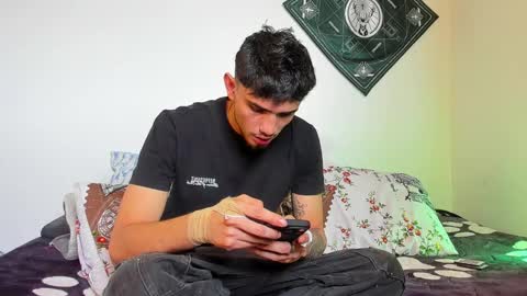 Snapshot of samevansx chatting on February 4, 4:57 pm samevansx online show from February 4, 4:57 pm