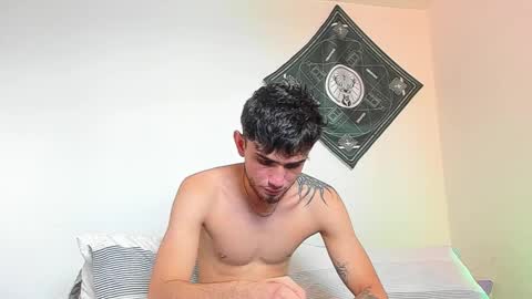 Snapshot of samevansx chatting on February 25, 2:37 pm samevansx online show from February 25, 2:37 pm