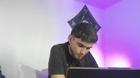 samevansx online show from May 22, 4:45 pm