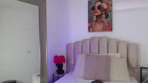 Samantha online show from November 27, 3:03 pm