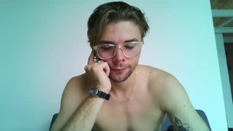 Fansly -       Top4fans   online show from March 21, 1:21 am