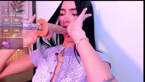 Sami and Lee online show from March 18, 8:45 pm