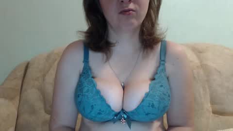 Snapshot of samiliya chatting on December 10, 2:06 pm samiliya online show from December 10, 2:06 pm