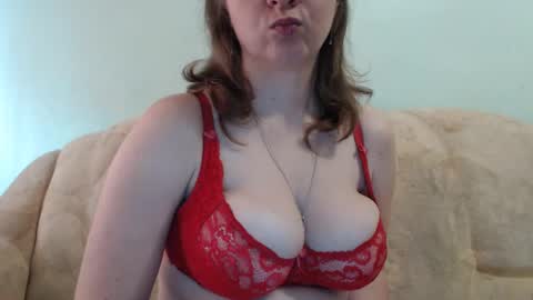 Snapshot of samiliya chatting on January 29, 10:48 am samiliya online show from January 29, 10:48 am