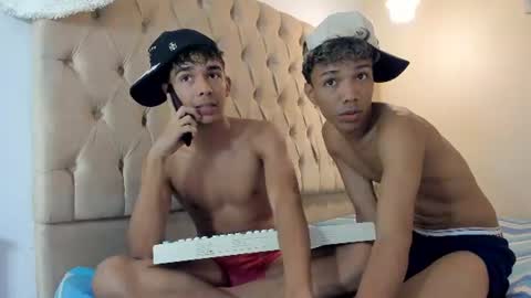 Snapshot of samir_19x chatting on July 15, 3:23 am samir_19x online show from July 15, 3:23 am