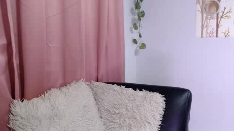 SAMIRA online show from April 15, 7:58 pm