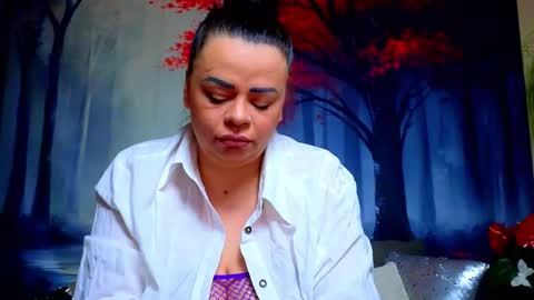 Snapshot of samiraevans chatting on February 14, 4:59 pm online show from February 14, 4:59 pm