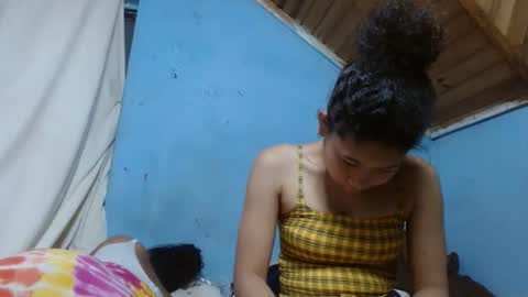 samirah009 online show from October 12, 1:10 pm