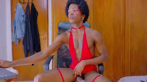 samirths_boy_ online show from March 7, 7:11 pm