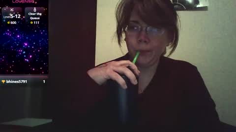 Sam online show from December 15, 6:01 pm