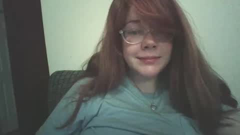 Snapshot of sammy_lyn chatting on May 23, 10:41 am Sam online show from May 23, 10:41 am