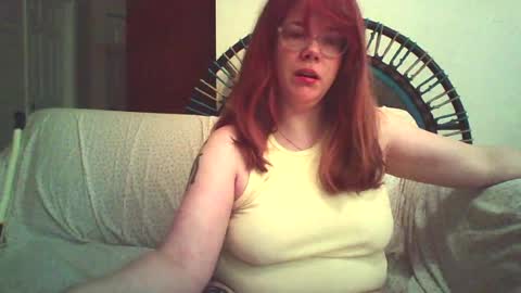 Snapshot of sammy_lyn chatting on July 18, 3:49 pm Sam online show from July 18, 3:49 pm