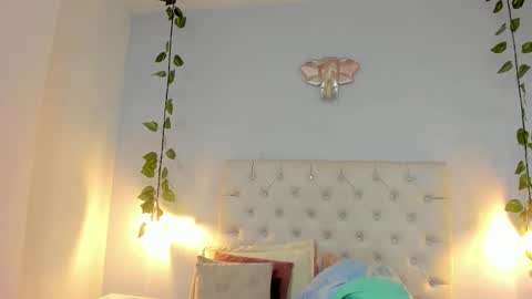 Samantha online show from December 3, 5:15 am