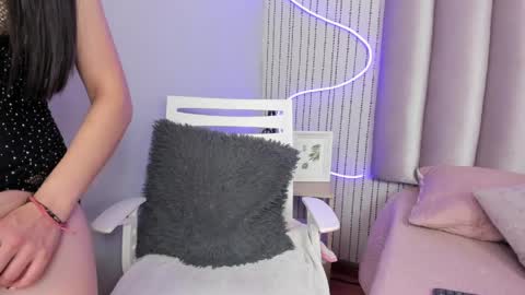 Samantha   online show from April 16, 3:07 am