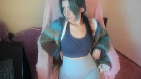   online show from April 8, 5:40 am