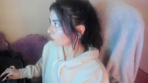 Snapshot of sammysammy_ chatting on May 9, 9:36 am online show from May 9, 9:36 am