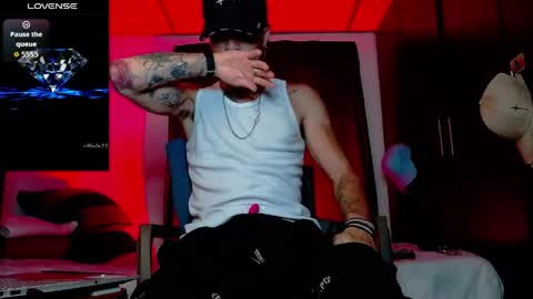 sammy model independiente online show from April 16, 11:00 am