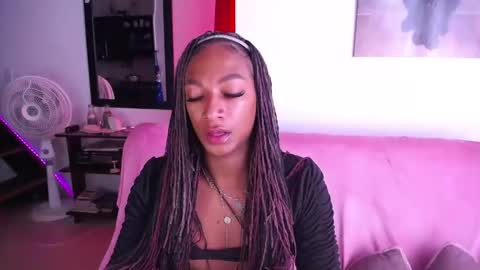 Samy doll online show from May 30, 7:22 pm