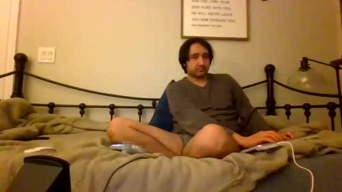 Snapshot of samplenini chatting on February 25, 8:47 am crazy runt online show from February 25, 8:47 am