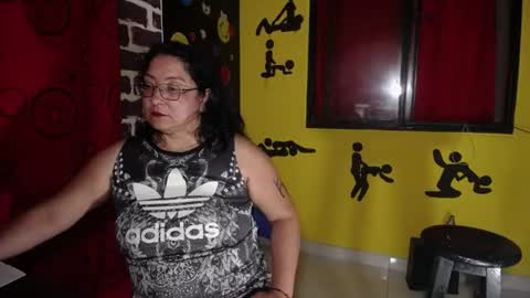 Snapshot of samrocker_sex chatting on June 25, 3:05 pm adriana online show from June 25, 3:05 pm