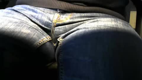 Snapshot of samsoncando1 chatting on February 10, 9:14 am samsoncando1 online show from February 10, 9:14 am