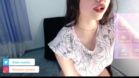 Snapshot of samsweet__ chatting on December 4, 4:33 am Sam online show from December 4, 4:33 am